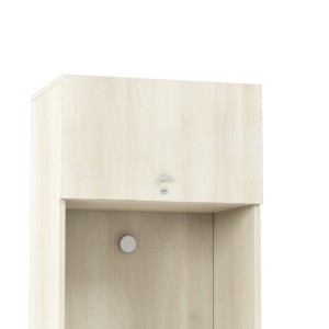 Foot locker on metal stand