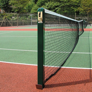 Poteaux de tennis carrés S8 - Avec douilles