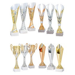 Set of 12 soccer cups -...