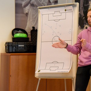 25-sheet roll - Full field poster